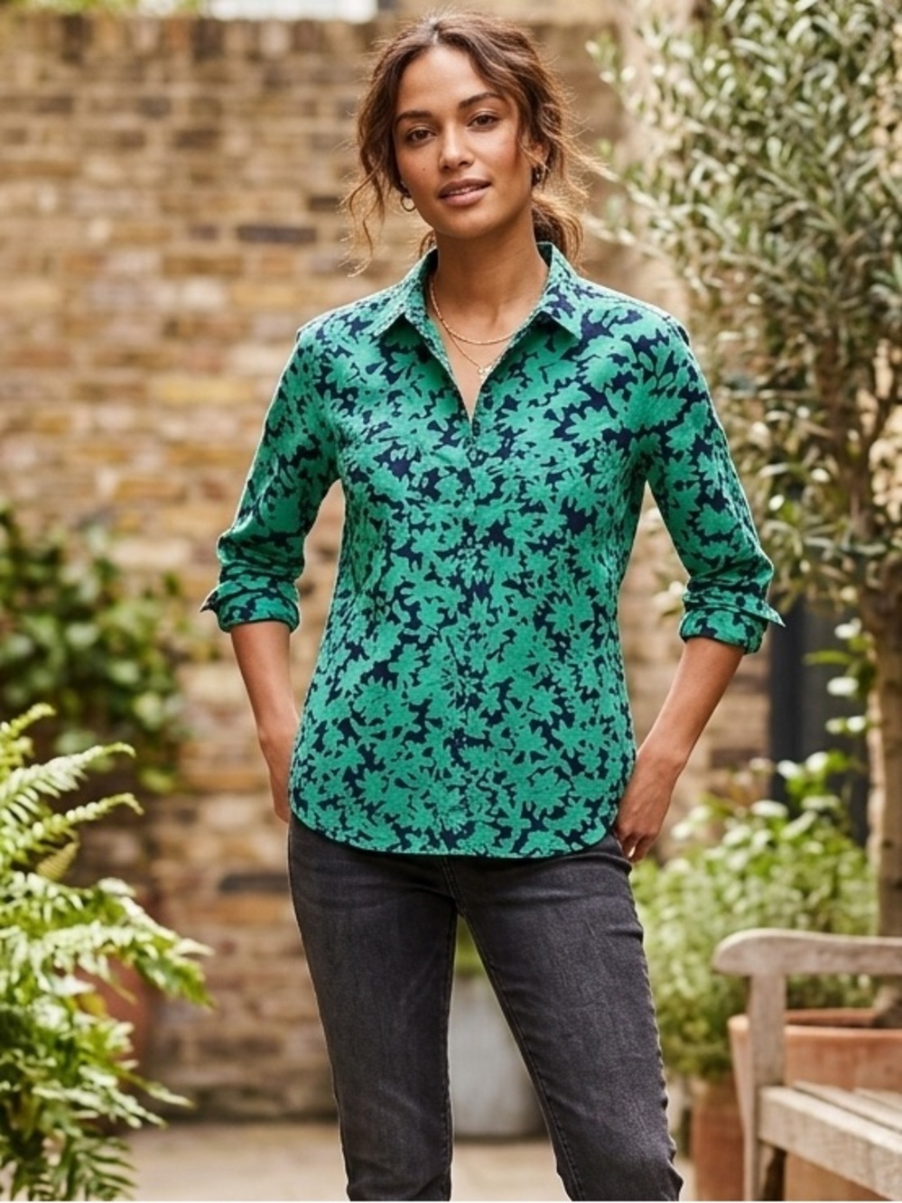 LOFT Button Down Shirt Sz Large Colorful Green Print Dressy Casual Work Office - Picture 1 of 7